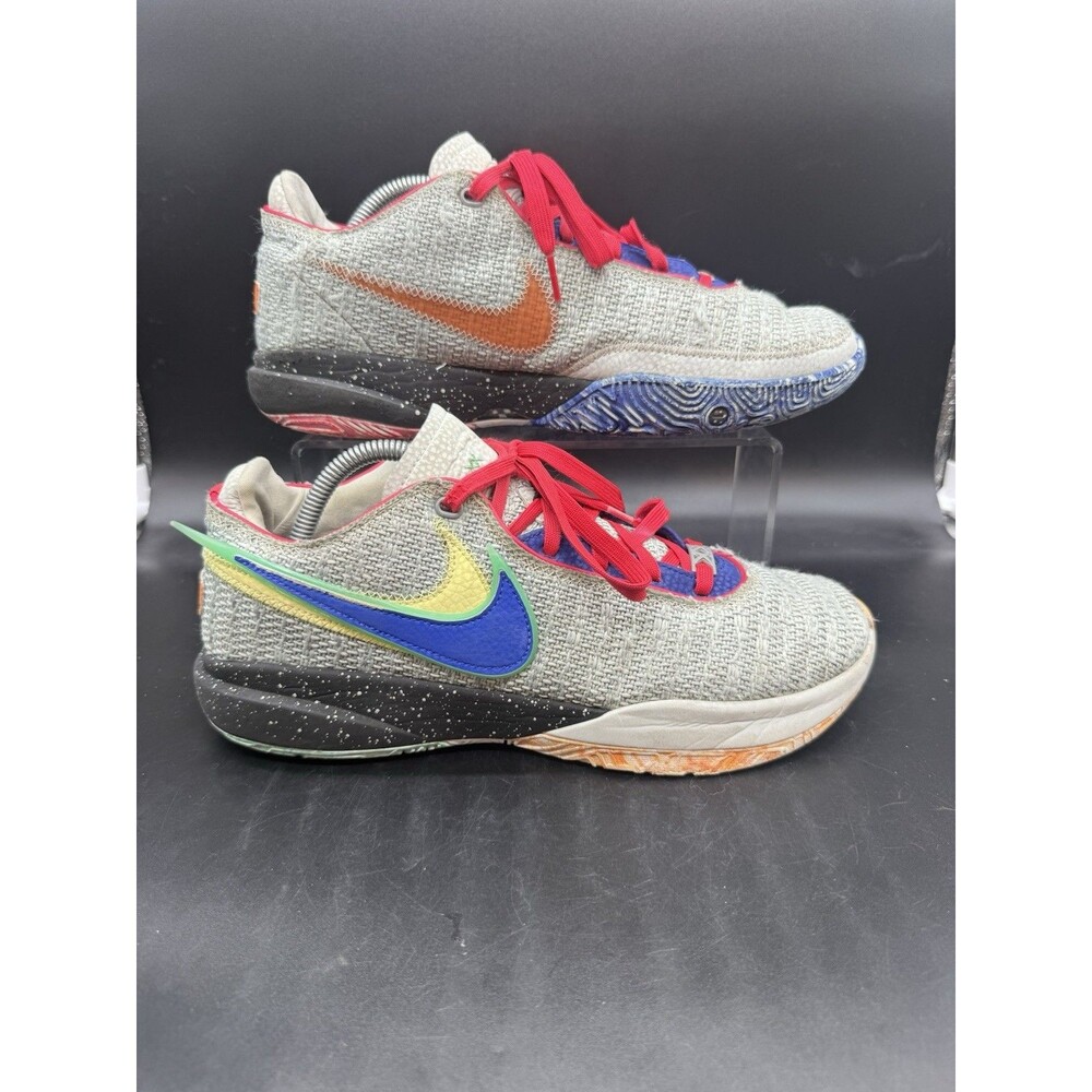 NIKE Lebron XX 20 Nike Lifer Silver Sneaker Mens Size 9.5 DJ5423-002 GUC